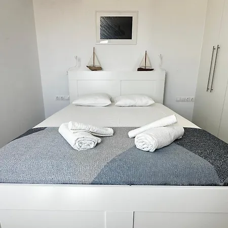 Psaraki House * Serifos Town