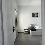 Apartman Psaraki House