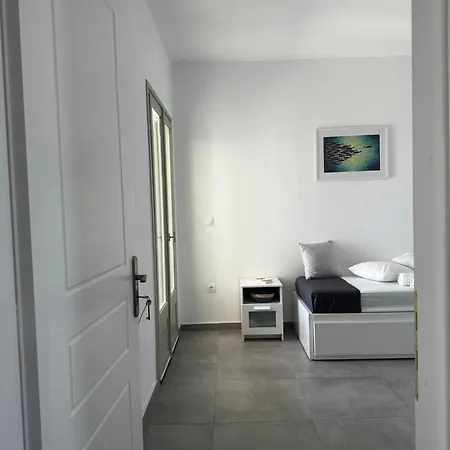Appartement Psaraki House