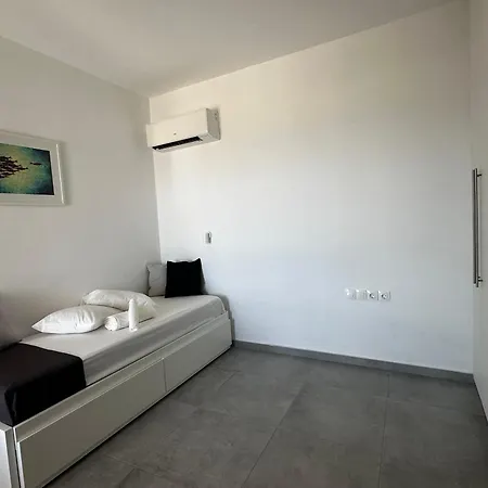 Lägenhet Psaraki House Serifos Town