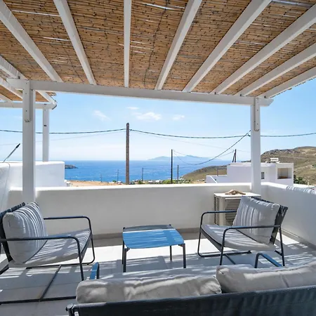 Psaraki House * Serifos Town